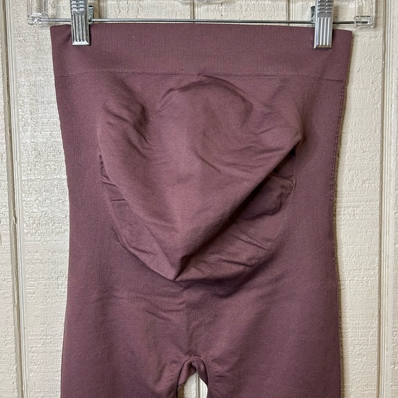 Blanqi Everday Maternity Support Leggings, size medium. - Picture 2 of 6